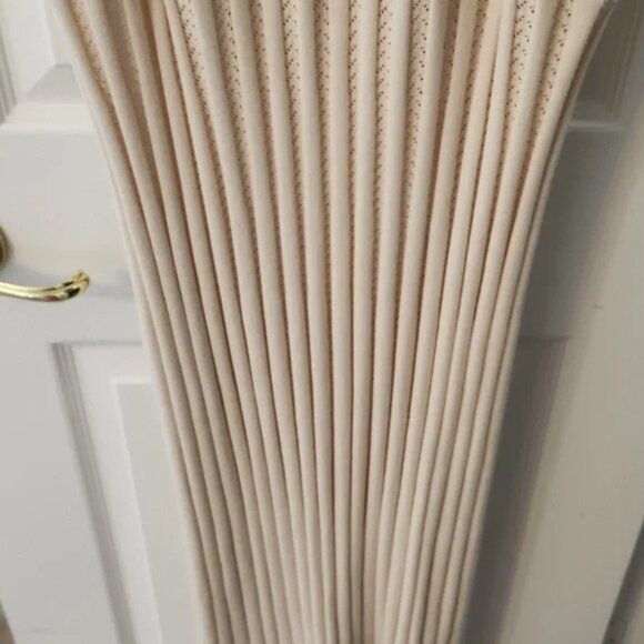 Like New Varley Florian Knit Canary Ivory Midi Dress - Picture 9 of 9